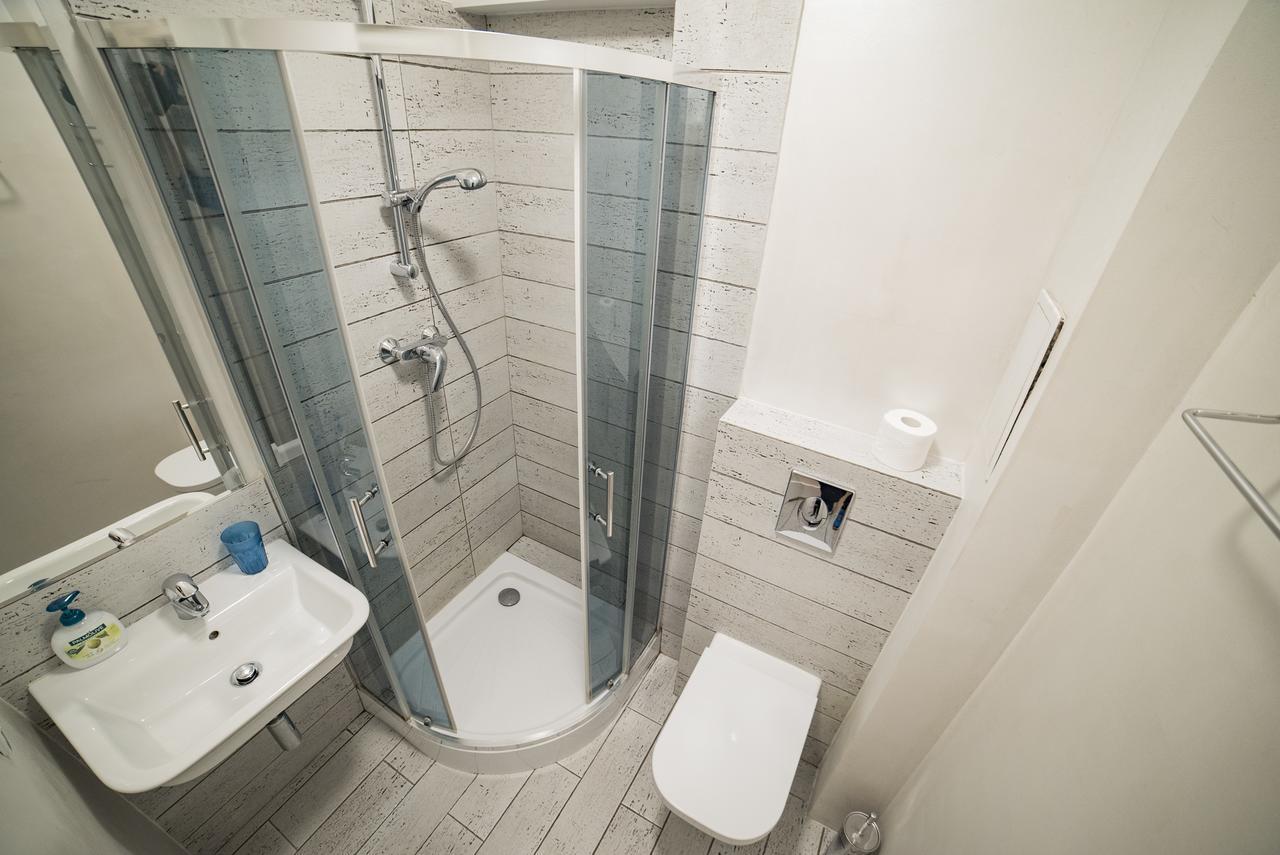 Koro De Varsovio - Apartament Ciasna 10 Bagian luar foto